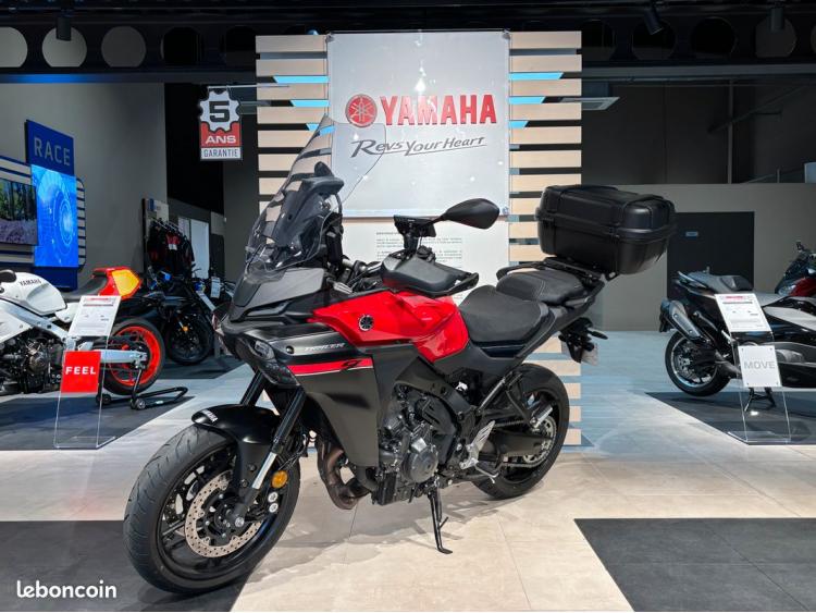 YAMAHA TRACER 9 Y-AMT